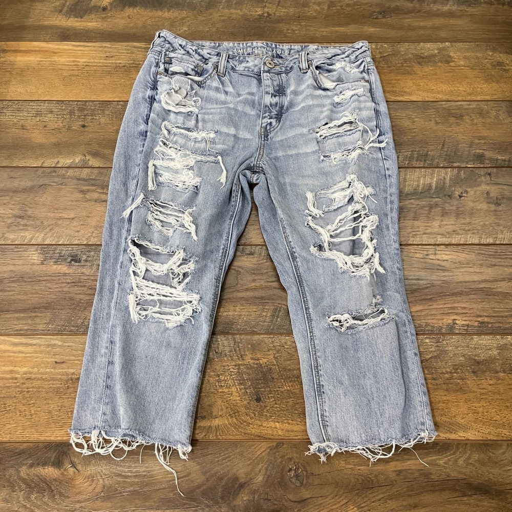 American Eagle Tomgirl Jeans 14 X-Short Light Wash Distressed Raw Hem Cotton